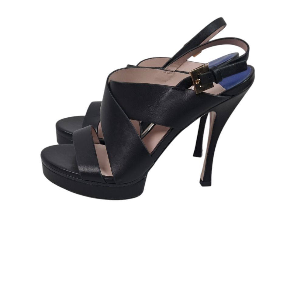 Stuart Weitzman Black Hester Crossbody Strap‎ Sandal Womens Size M7.5 New - Picture 6 of 8